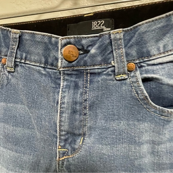 1822 With Ab-Solve Skinny Medium Wash Jeans Size 8 - Picture 2 of 7